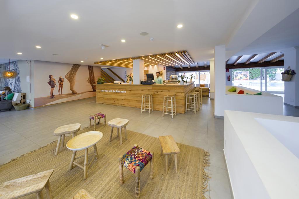 Hotel Vibra Bossa Flow - Adults Only Playa d'en Bossa Bagian luar foto