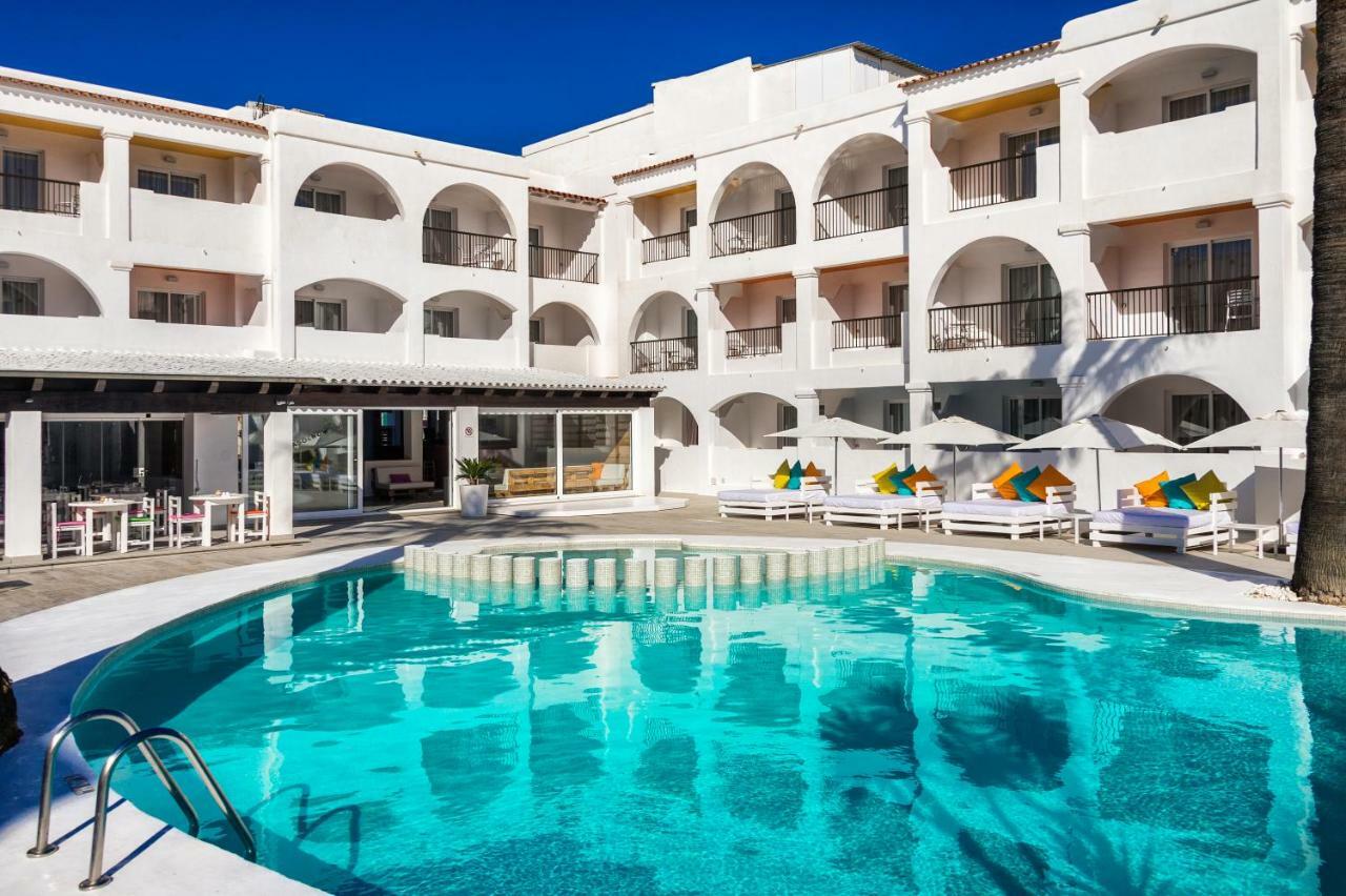 Hotel Vibra Bossa Flow - Adults Only Playa d'en Bossa Bagian luar foto